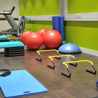Sports and Wellbeing Clinic Equipment
